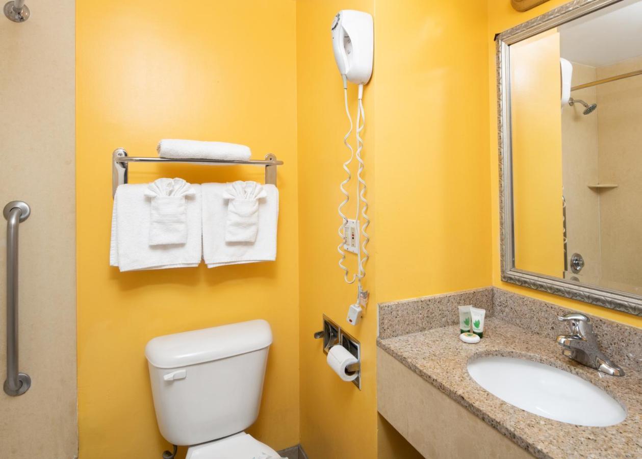 Fallbrook Country Inn Экстерьер фото