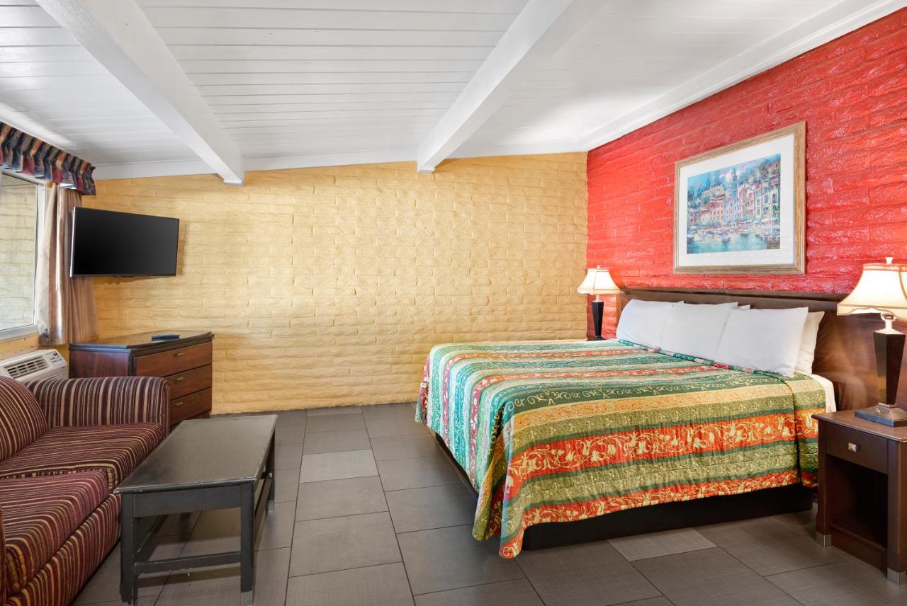 Fallbrook Country Inn Экстерьер фото