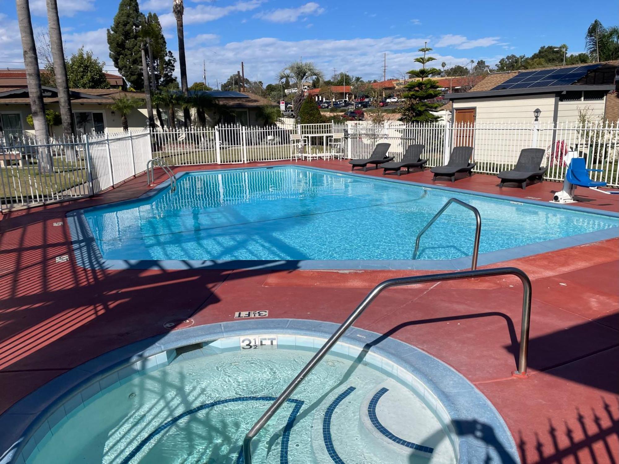 Fallbrook Country Inn Экстерьер фото