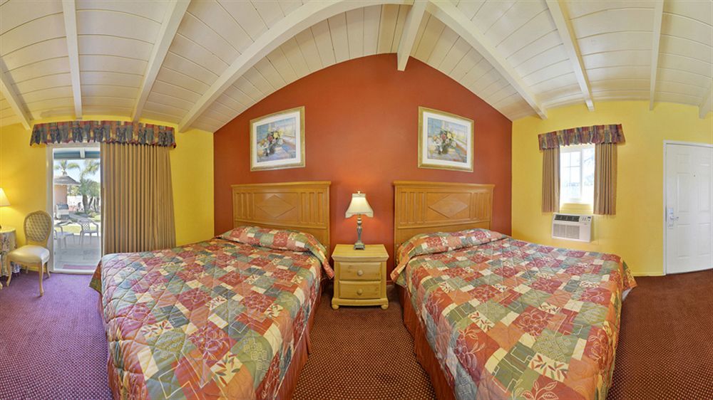 Fallbrook Country Inn Экстерьер фото